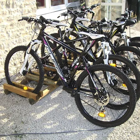 Le Lizot - Mobil 3 Pièces 4/6 Personnes + Tv Mae-8684 Campeggio Saint-Mande-sur-Bredoire